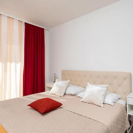 Seaview Gogi Čelina